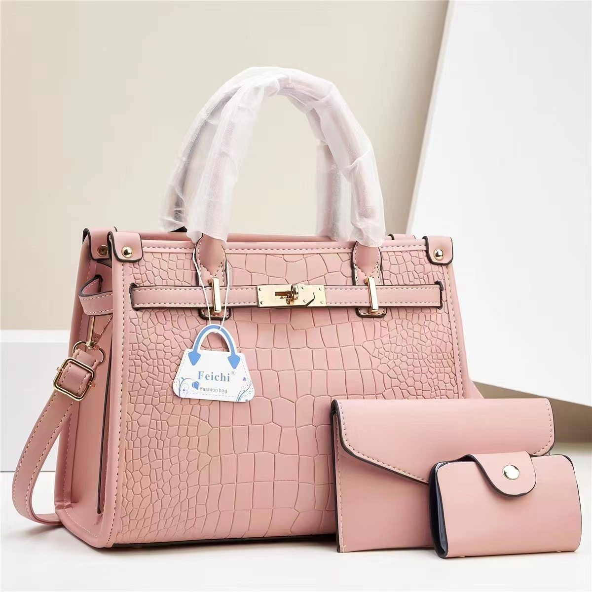 Fashionable Womens Shoulder/Crossbody Bag
