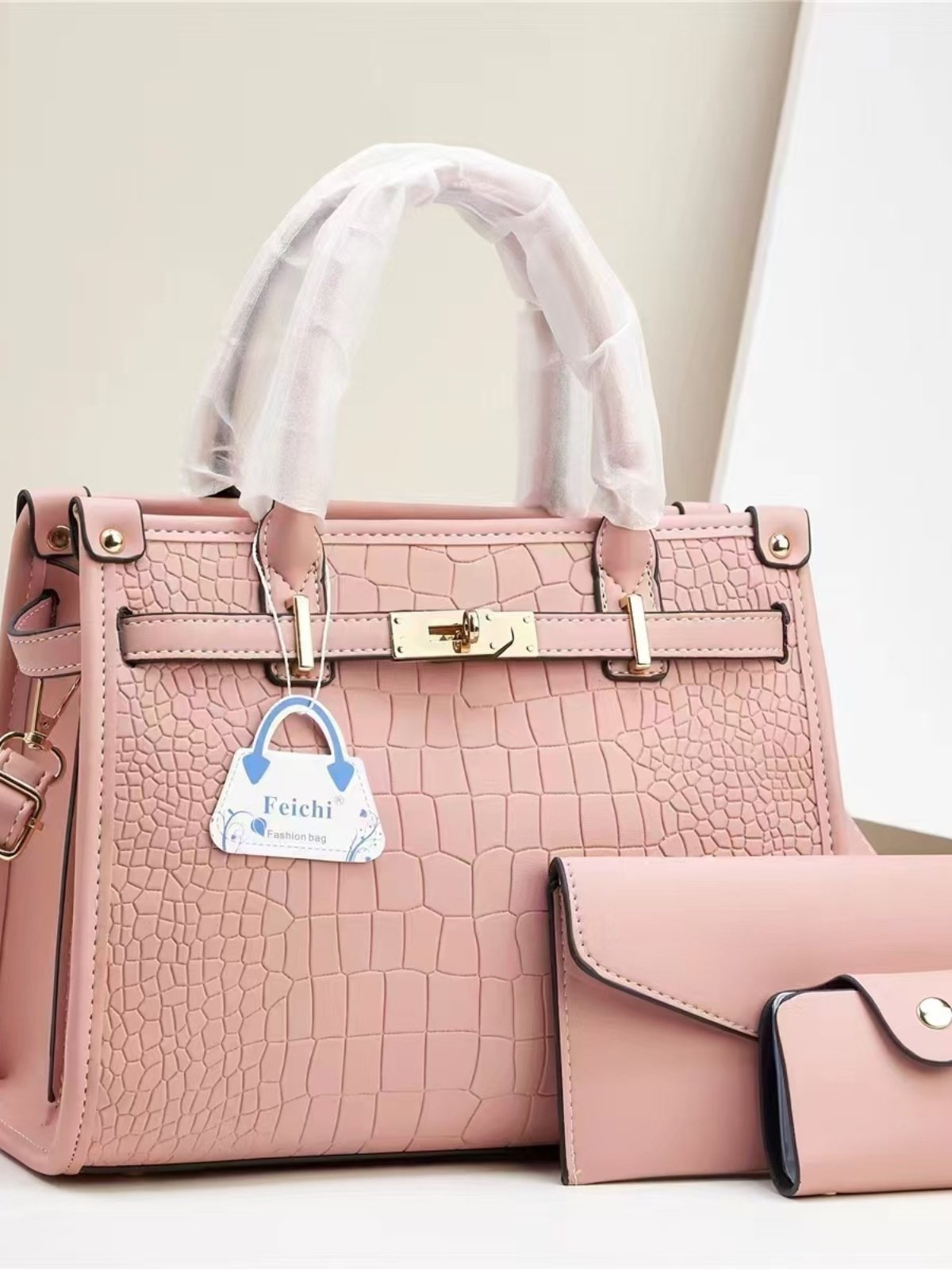 Fashionable Womens Shoulder/Crossbody Bag